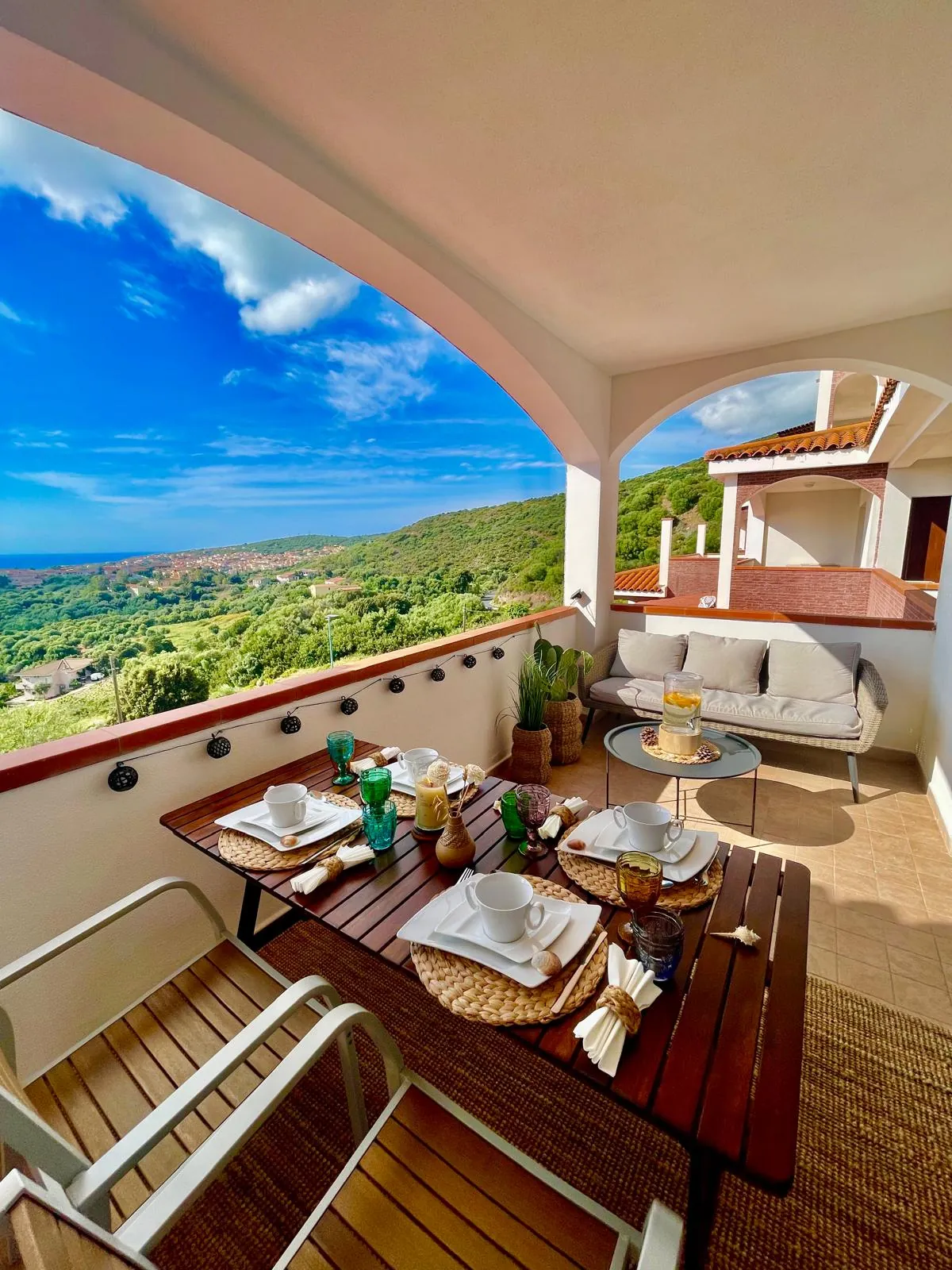 Breakfast on the arched terrace overlooking Badesi and the sea